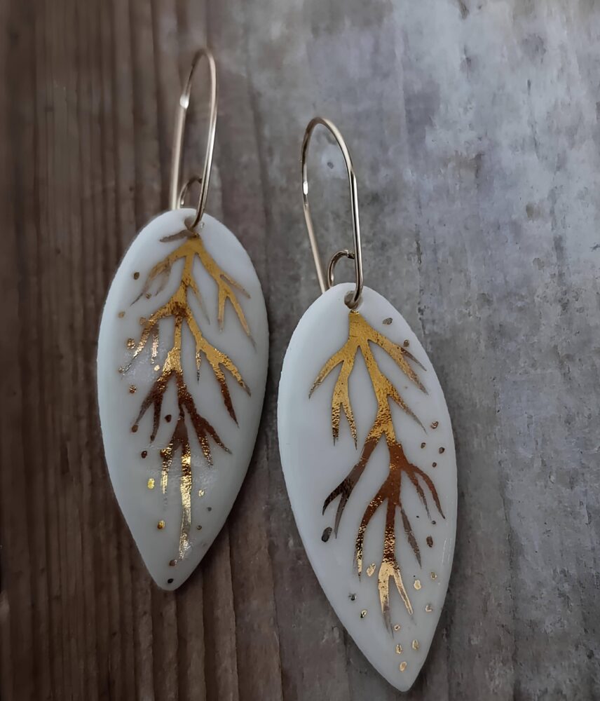 EmbayElegantWhitePorcelainLeafEarrings2