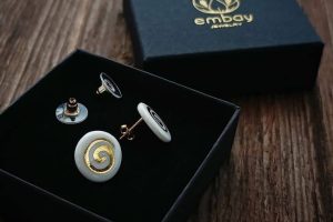 EmbayGoldSpiralPorcelainEarrings2